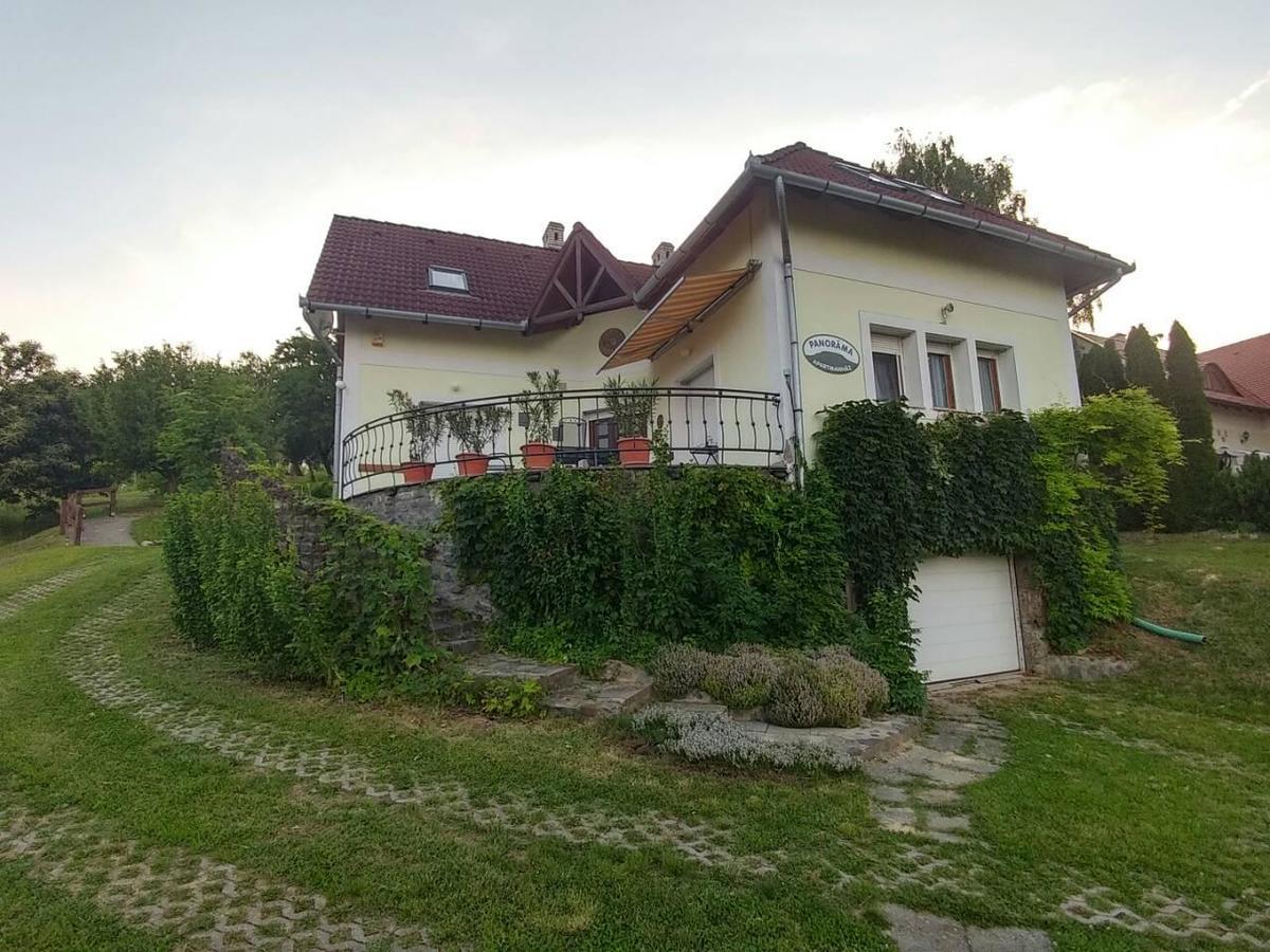Szigligeti Panorama Apartmanhaz Εξωτερικό φωτογραφία